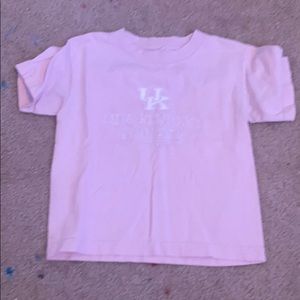 girls pink shirt